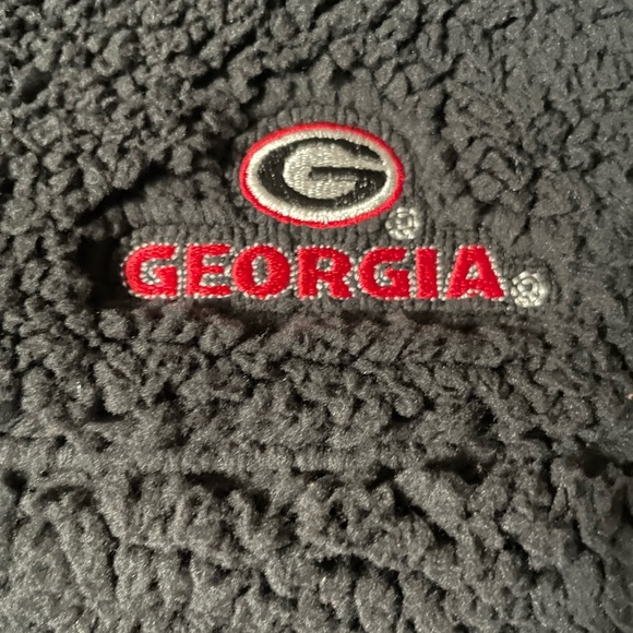 Georgia Bulldogs Women’s Columbia Full Zip Sweater - Picture 2 of 13